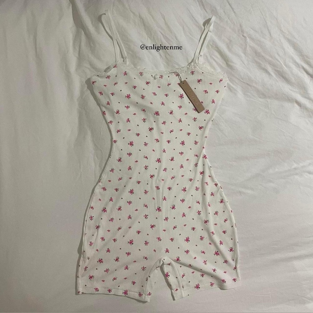 Skims Soft Lounge Lace Onesie